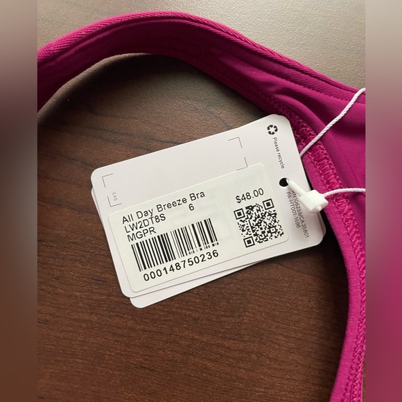 New! Lululemon Bra - Picture 4 of 4